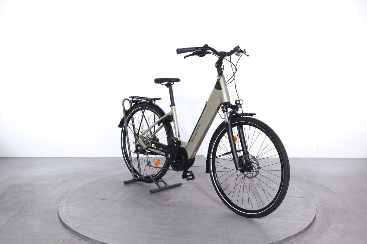 Vélo électrique Peugeot EC01 Crossover reconditionné Upway