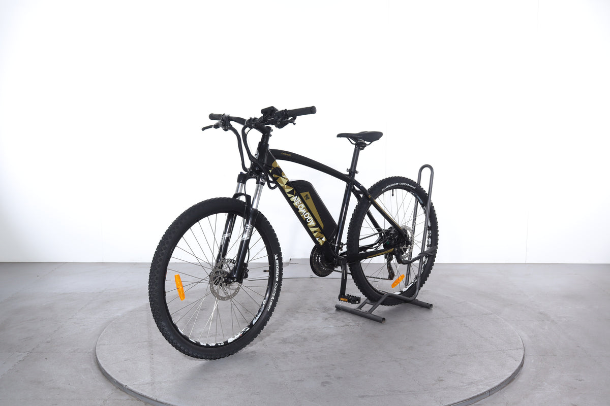 Chargeur 36V 2A Pour Vélo NEOMOUV CRONOS 27.5 T46 BLEU – Power Smart – Neuf