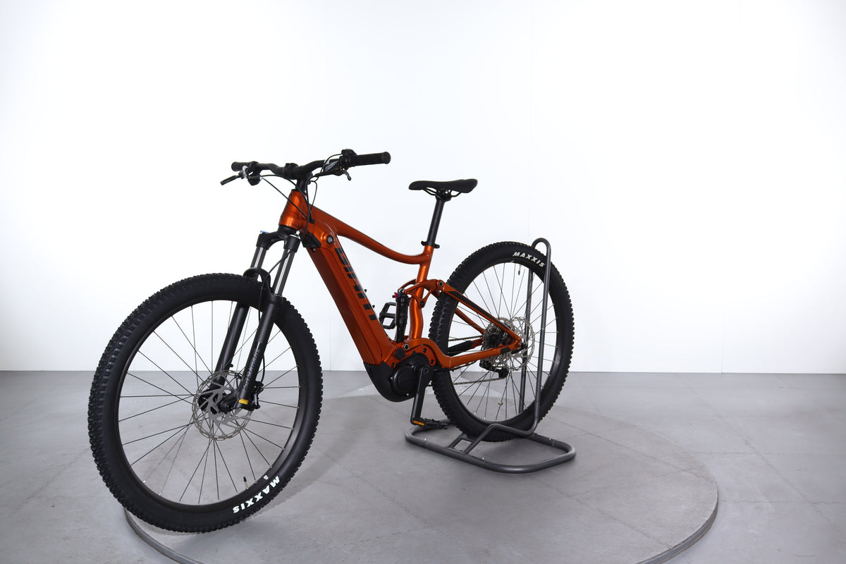 Giant stance e 2025 1 electric bike 2019