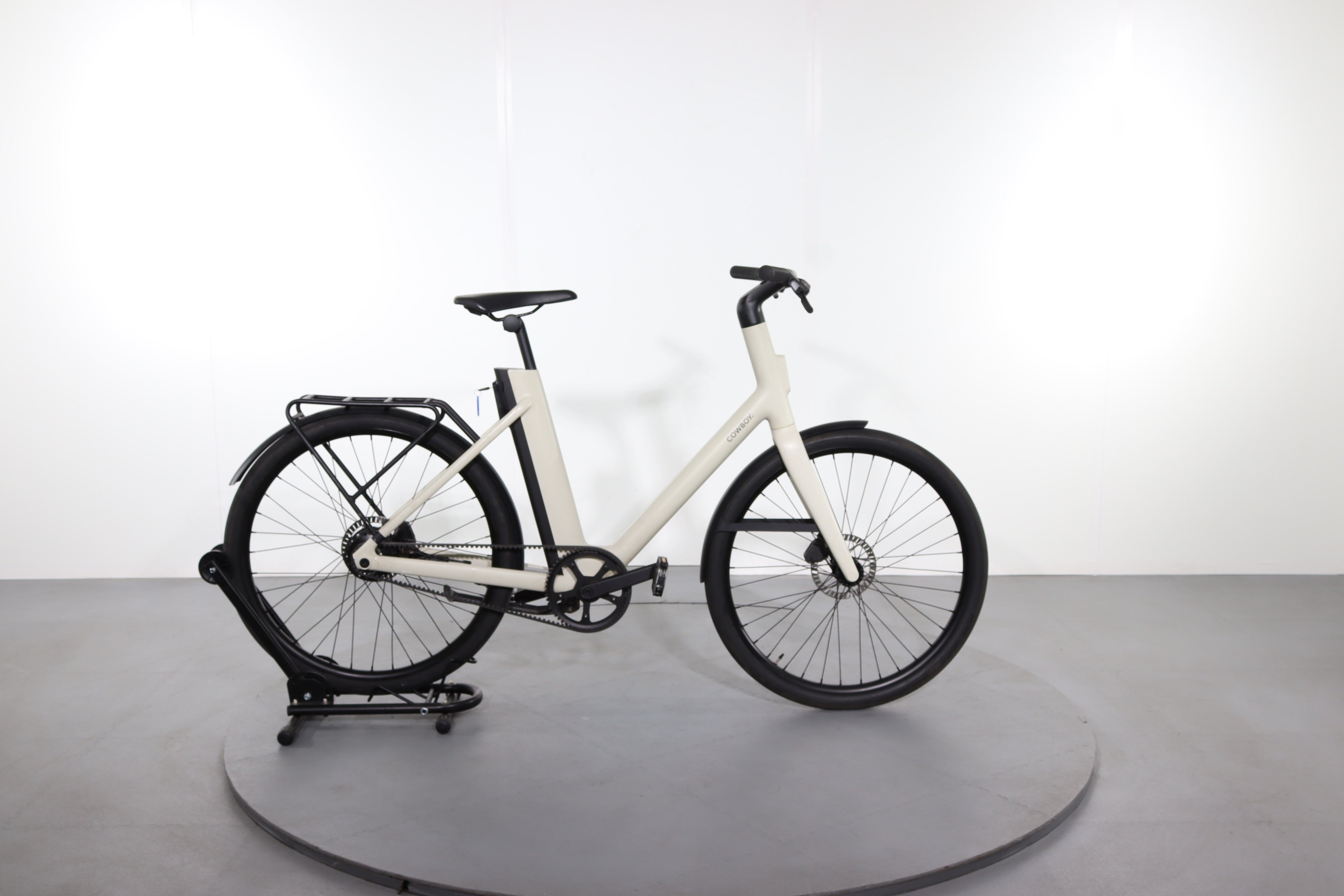 Cruiser St Poids Velo Cowboy Vélo électrique Cowboy Cruiser ST+