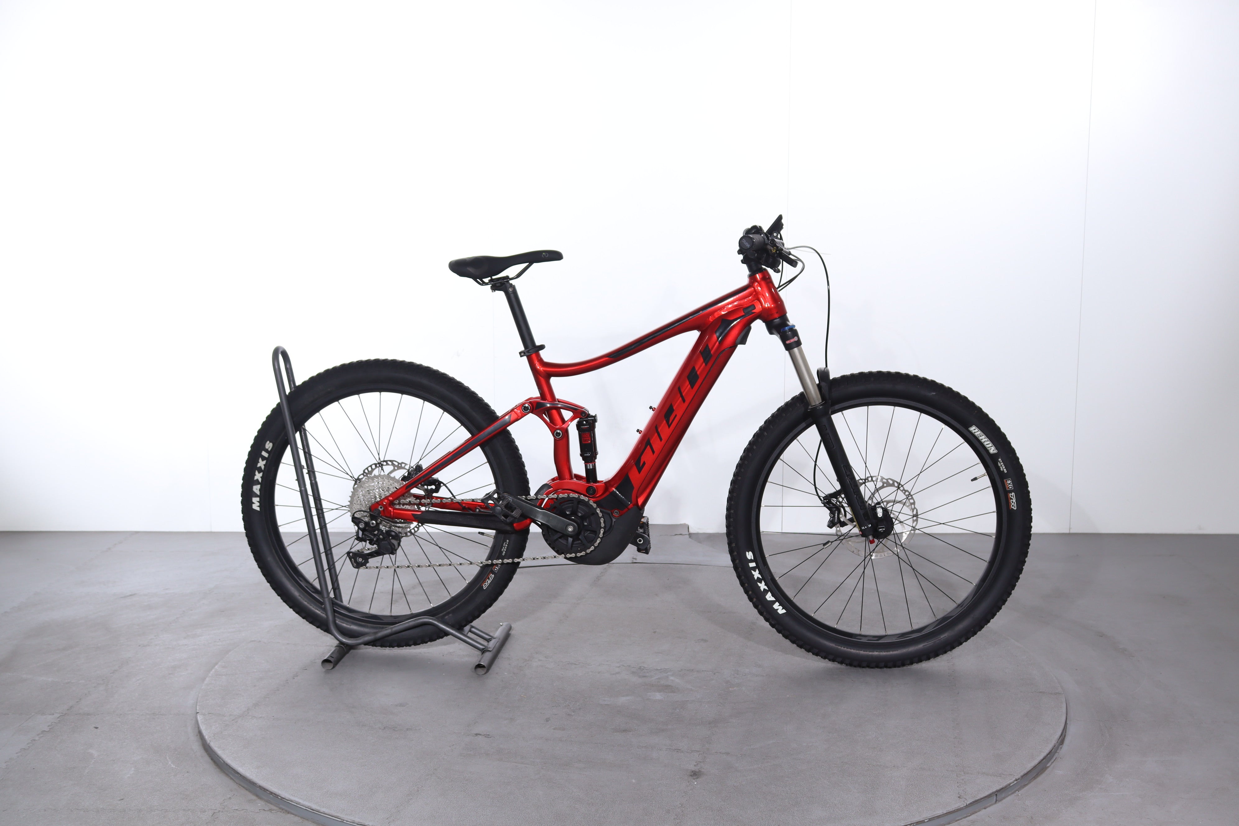 Vélo électrique Giant Stance E+1 reconditionné Upway
