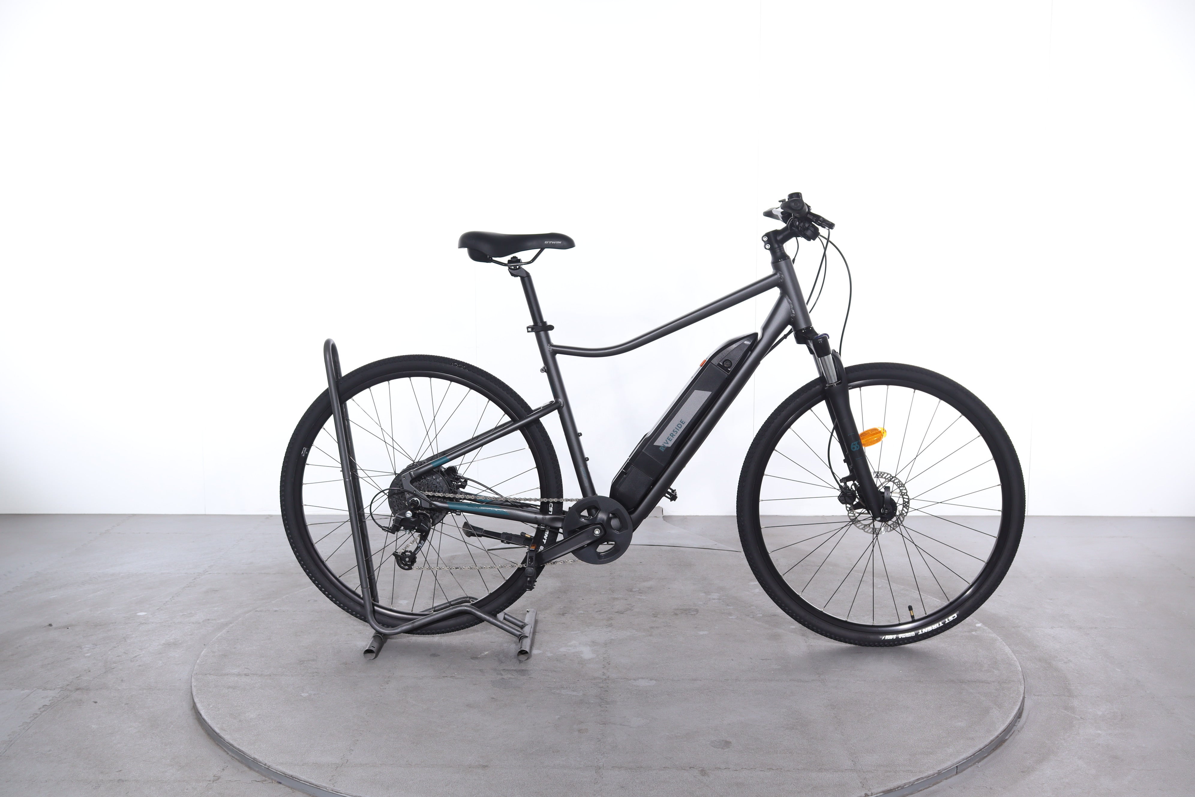 Vélo électrique Decathlon Riverside 500E reconditionné Upway