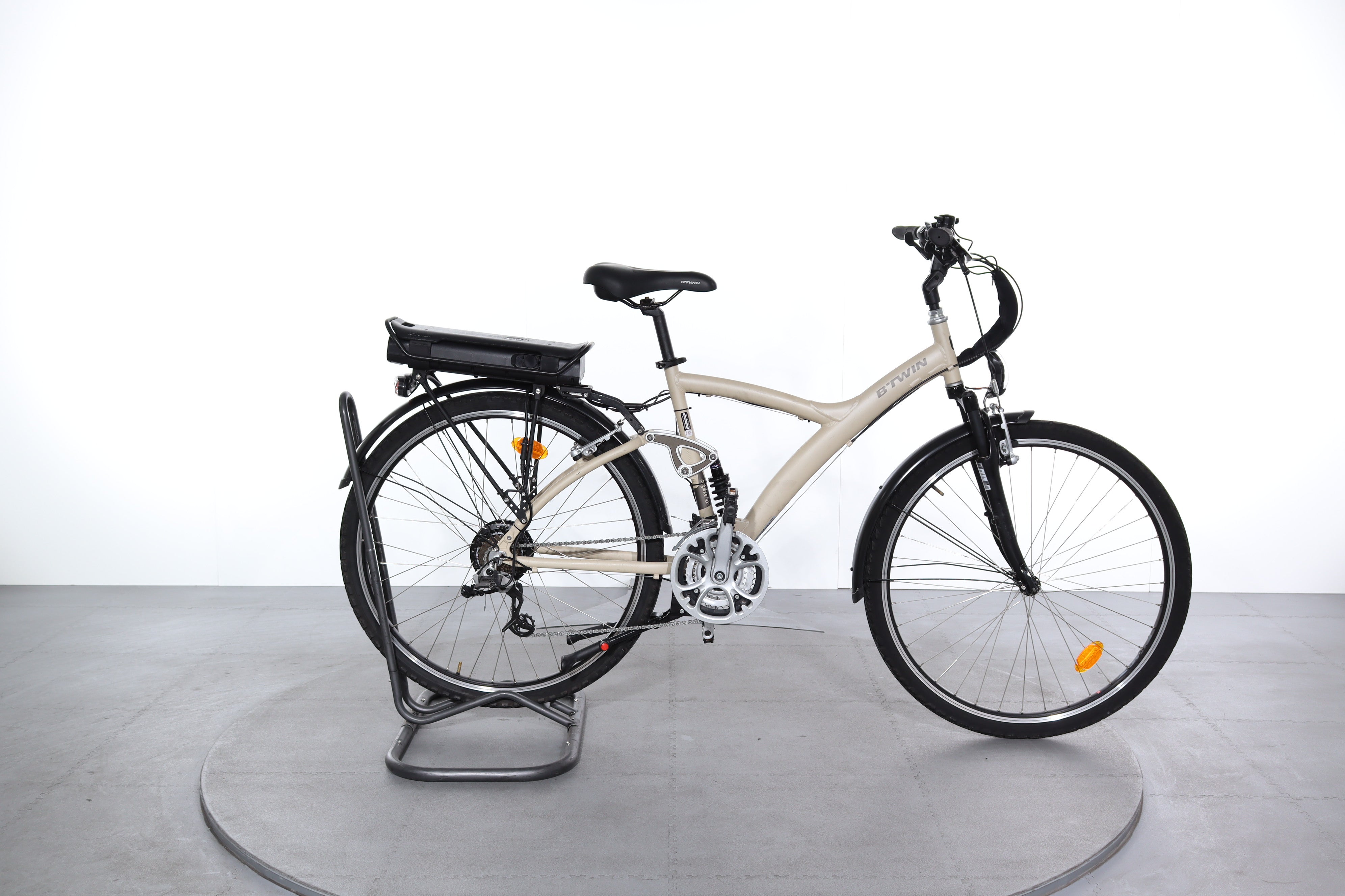 Reconditionnés Decathlon Vélo Ville Btwin Seconde Vie – VELO DE