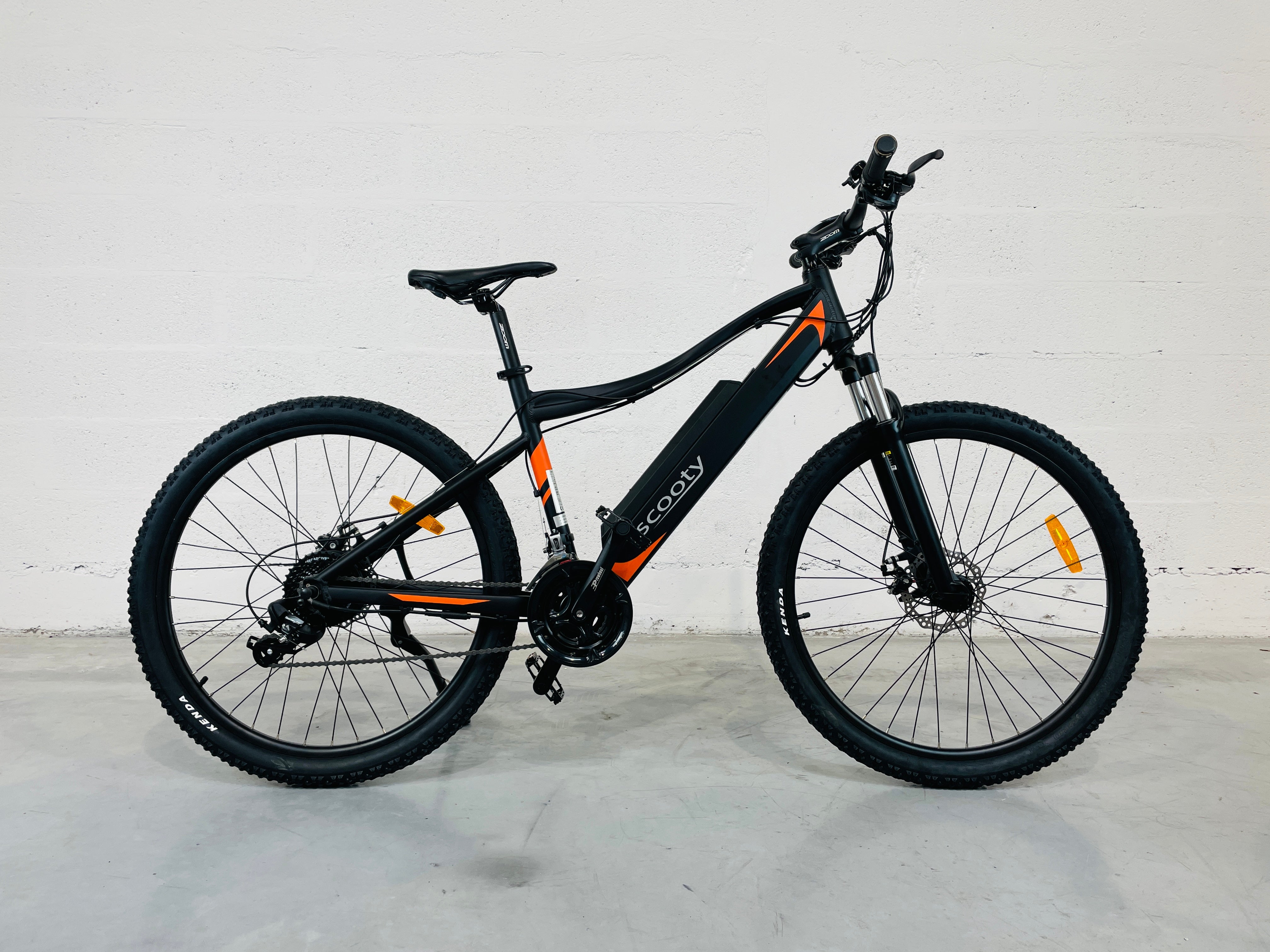 Vélo électrique Scooty Country 27,5